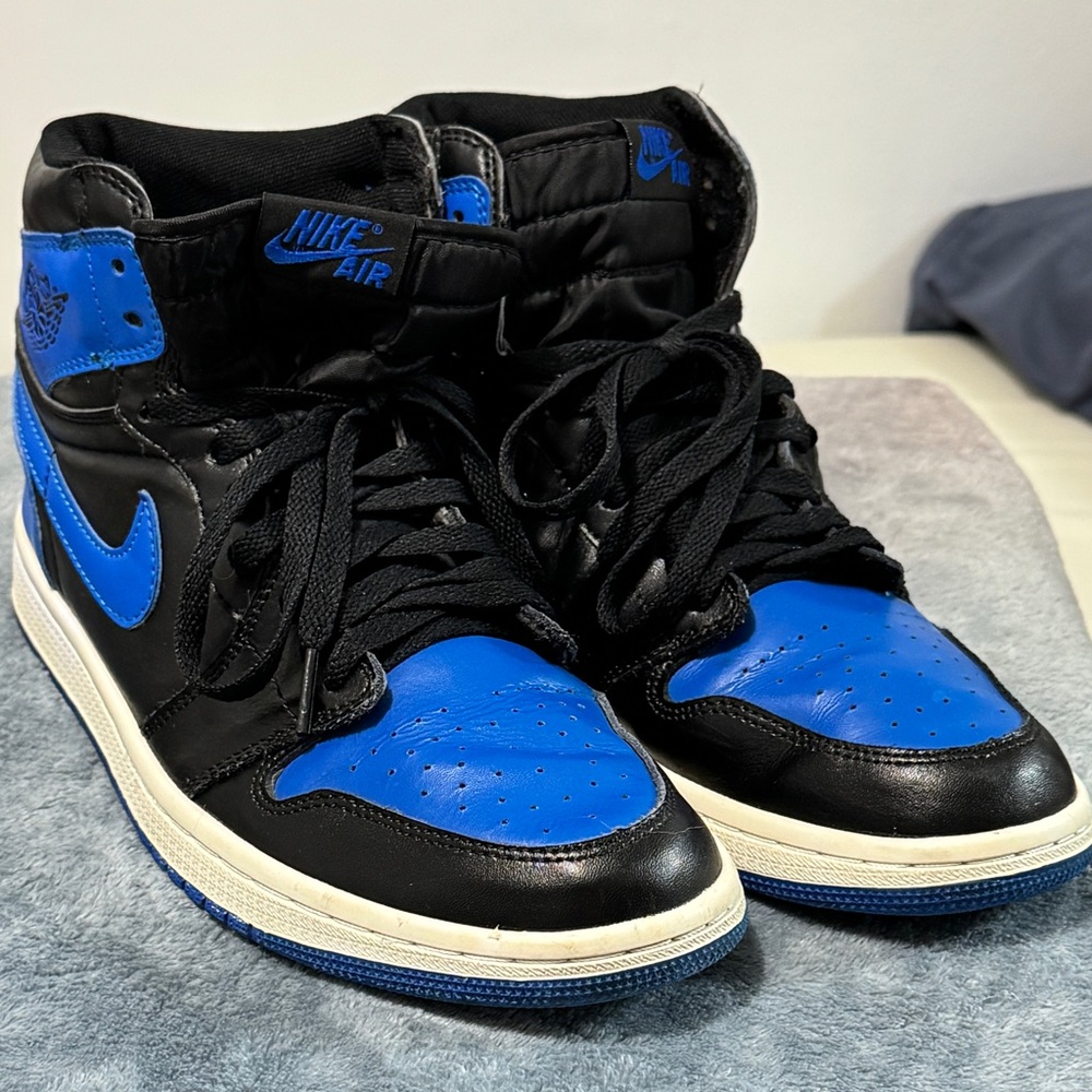 Nike Air Jordan’s 2018 Men’s size 9.5